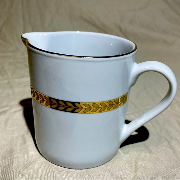 Retroneu Imperial Gold dish set - Picture 6 of 7